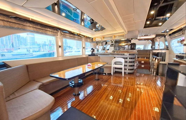 Symphony of Lights Yacht Cruise - Foto 9