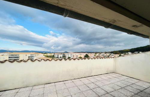Appartement chaleureux avec jacuzzi-Terrasses rooftop-Rafraîchisseur-Parking-wifi - Foto 35