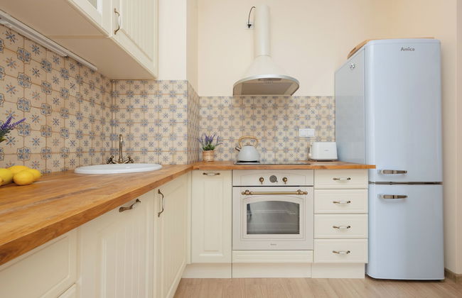 Warsaw Apartment With Parking by Renters - Foto 6