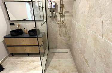 Maison Bien-être Balnéo et Sauna Cosy et Chaleureux - Foto 12