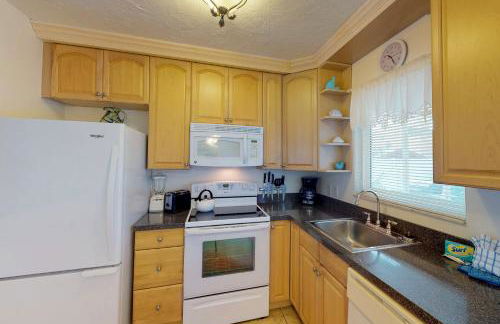 Blue Wave Villa East - Photo 13