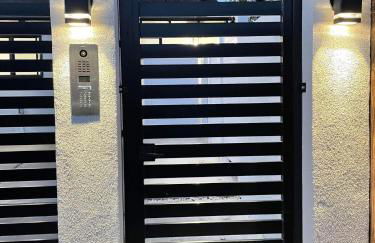 Gated private house with own parking Sherman Oaks - Foto 10