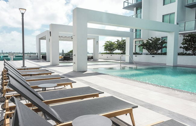 Spacious 2-Bedroom Apartment - Photo 23