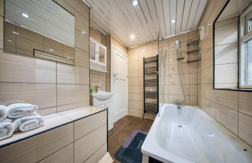 3 Bedrooms Sleeps 7 Free Parking - Foto 39
