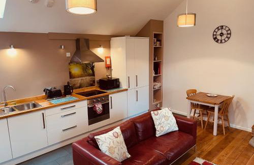 Sennen Cove, The Hedgerows, near 14 beaches, - Photo 12