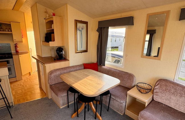 3 Bed Caravan, 8 Berth, Pet Friendly, Parking - Foto 8