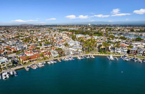 Naples Island Stunning Ocean Cottage By the Beach - Foto 45