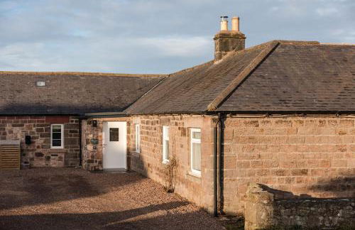 Swallow's Nest, farm get away with hot tub - Foto 31