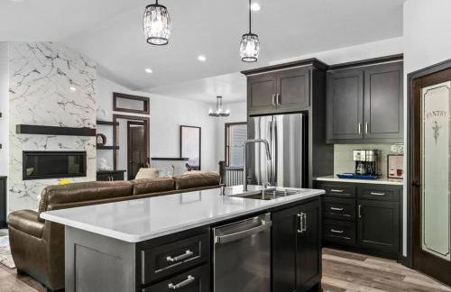 New, charming custom home - Foto 18