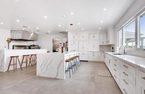 25 Bedrooms - Retreat Center Waterfront Renovated - Foto 28