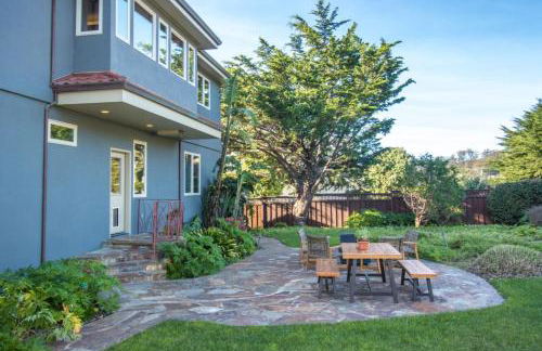 Private Home with Breathtaking Ocean Views - walk to Beaches Restaurants - Foto 17