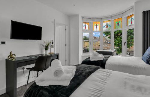 Stanley Park House Peterborough - 3 bed, 3 bathroom, parking, garden - Foto 39