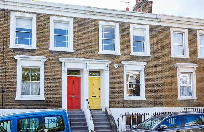 JOIVY Stylish 2-Bed House W/ Private Garden In Hackney - Foto 44