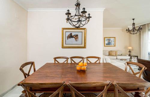 Andalusian Elegance apartment in El Paraiso with 360 views over Sea and Mountains - Photo 33