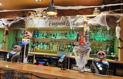 Hiba Luxury Lodge At Parkdean Cayton Bay Holiday Park - Foto 10