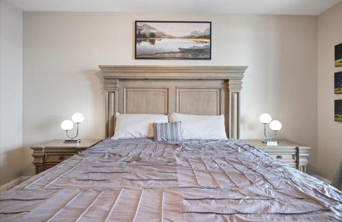 Lakefront Topsider Condo w/ Boat Slip, 2 Pools & Large Deck - Foto 26