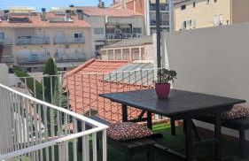 Centric apartment 100m from the beach - Photo 3