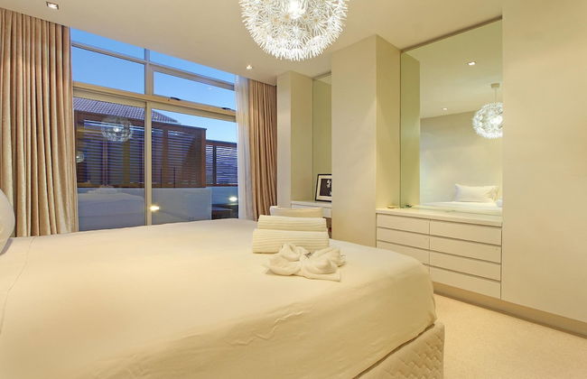 Sea View 3bed Apt w Pool Near Beaches Glen Sunsets - Foto 21