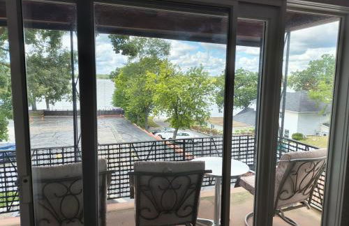 The Grand View on Pistakee Lake Pool Pier Stunning Panoramic Lake Views - Foto 8