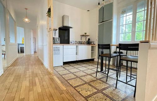 DOMFRONT-BNB : CHIC & CONFORT - Foto 62