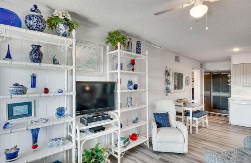 Atlantic Beach Condo with Balcony and Beach Access! - Foto 6