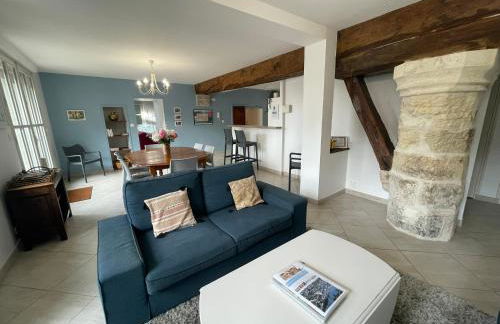 Le Grenier à Sel d'Amboise 5 pers PMR, parking privé, terrasse, maison historique - Foto 3