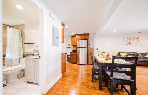 74L - 2BR Quincy - Cozy Couple Hideout near Wollaston Beach - Foto 14