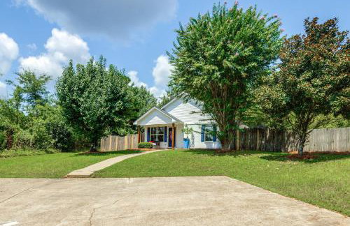 1 Mi to Ole Miss Pet-Friendly Retreat with Yard - Foto 23