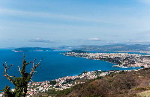 Over the skyline - Photo 62