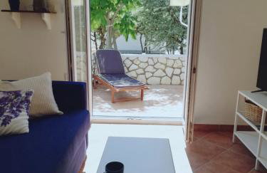 Lavender House - Photo 24