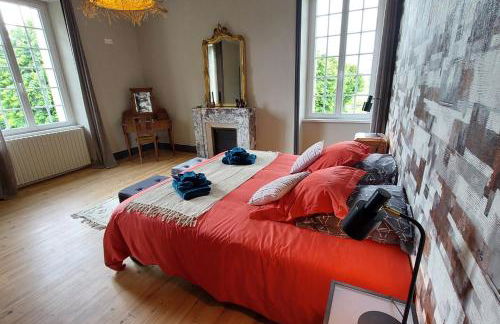 Gîte d'exception avec piscine chauffée pour 12 personnes - Cantal - Photo 4