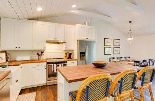 High-End Sapphire Retreat on Fairfield Lake! - Foto 10