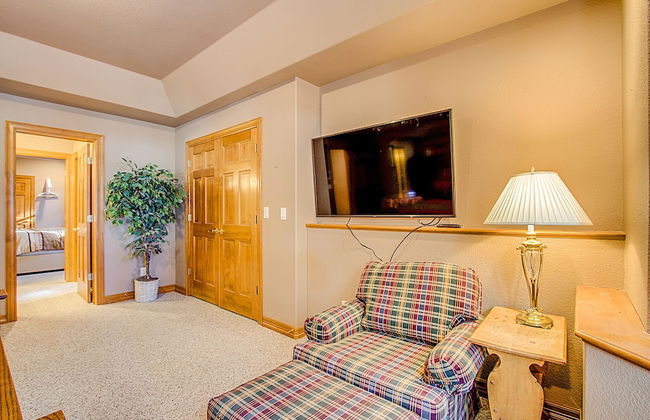 3bdwhere the Foxes Runluxurious, Usaf Academy - Foto 41