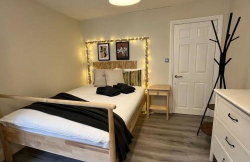 Spacious 2 Bedroom Apartment - Foto 7