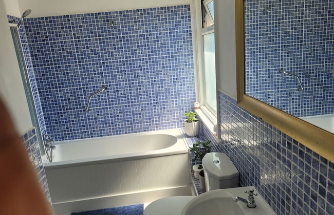 Beautiful Parkview Apartment in Seaside Eastbourne - Foto 26