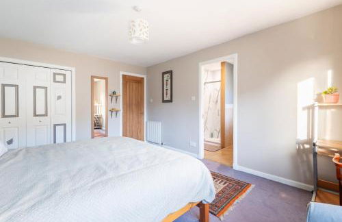 Spacious 3 Bedroom Retreat for up to 6 - Foto 37