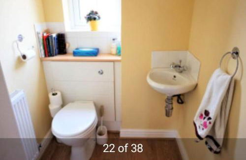 Large modern house in small rural Hamlet - Foto 14