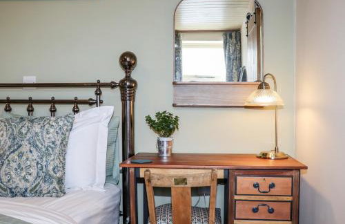 The Shearer's Hut - Photo 15