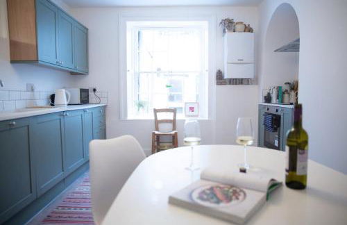 Clifton Village Apartment - Foto 8