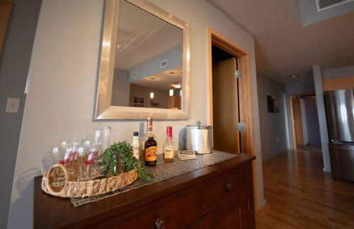 Luxury Condo in Downtown Champaign - Foto 9