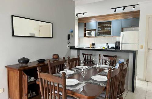 Apartamento 23A para 6 pessoas com Piscina e Churrasqueira no Cond Torremolinos Beach a 80m para Pé na areia na Praia da Enseada Ubatuba - Foto 17