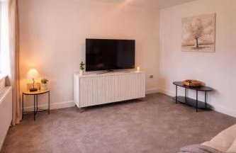 Bright & Spacious 3-Bed Rotherham Home Ideal for Families or Contractors - Foto 8