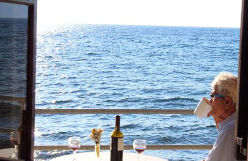 Terracotta Boutique Beach Studios - Photo 14