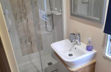 Hawthorn Lodge - Photo 12