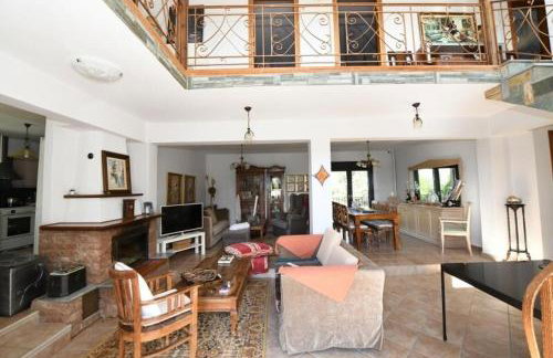 Countryside villa in private 2,400 sqm estate - Foto 24