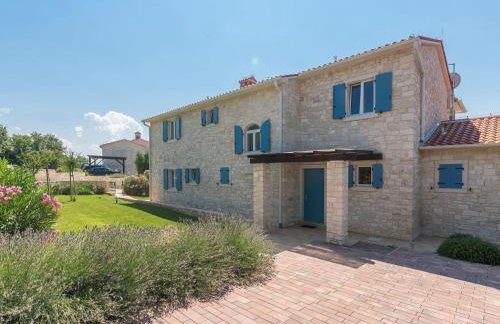 Holiday Home Romantische Villa mit Meerblick- Pool und Jacuzz by Interhome - Foto 10