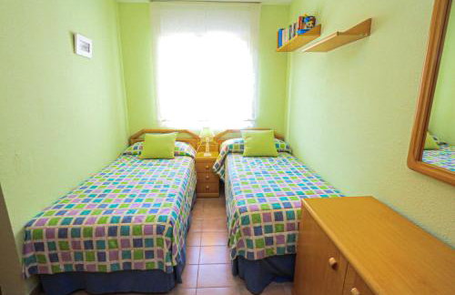 LITORAL COSTA DORADA - MERCE Only families - Foto 17