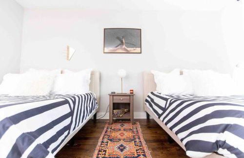 Modern Luxury Rooftop Deck, 3 mi to Downtown - Foto 65