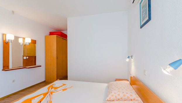 Villa Kosa - Room With Balcony and sea View - Foto 3, Servicio de la habitación