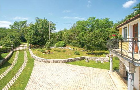 4 Bedroom Stunning Home In Jurani - Foto 10